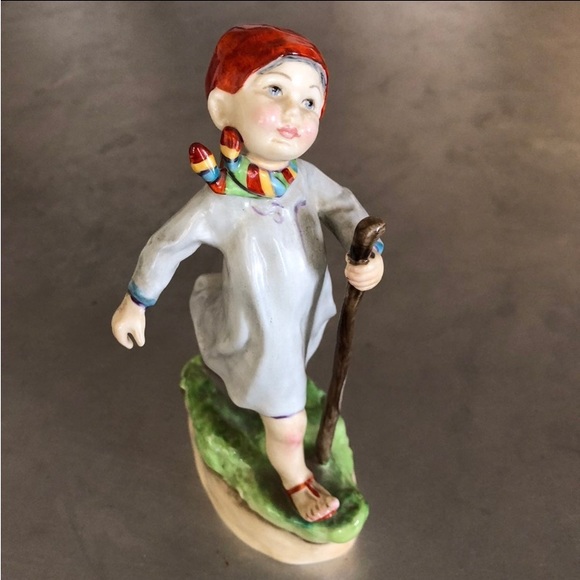 ⭐️Royal Worcester⭐️Porcelain Figurine - Picture 2 of 10